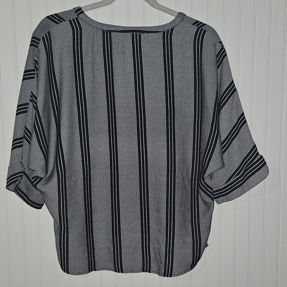 Silky top - Picture 2 of 4